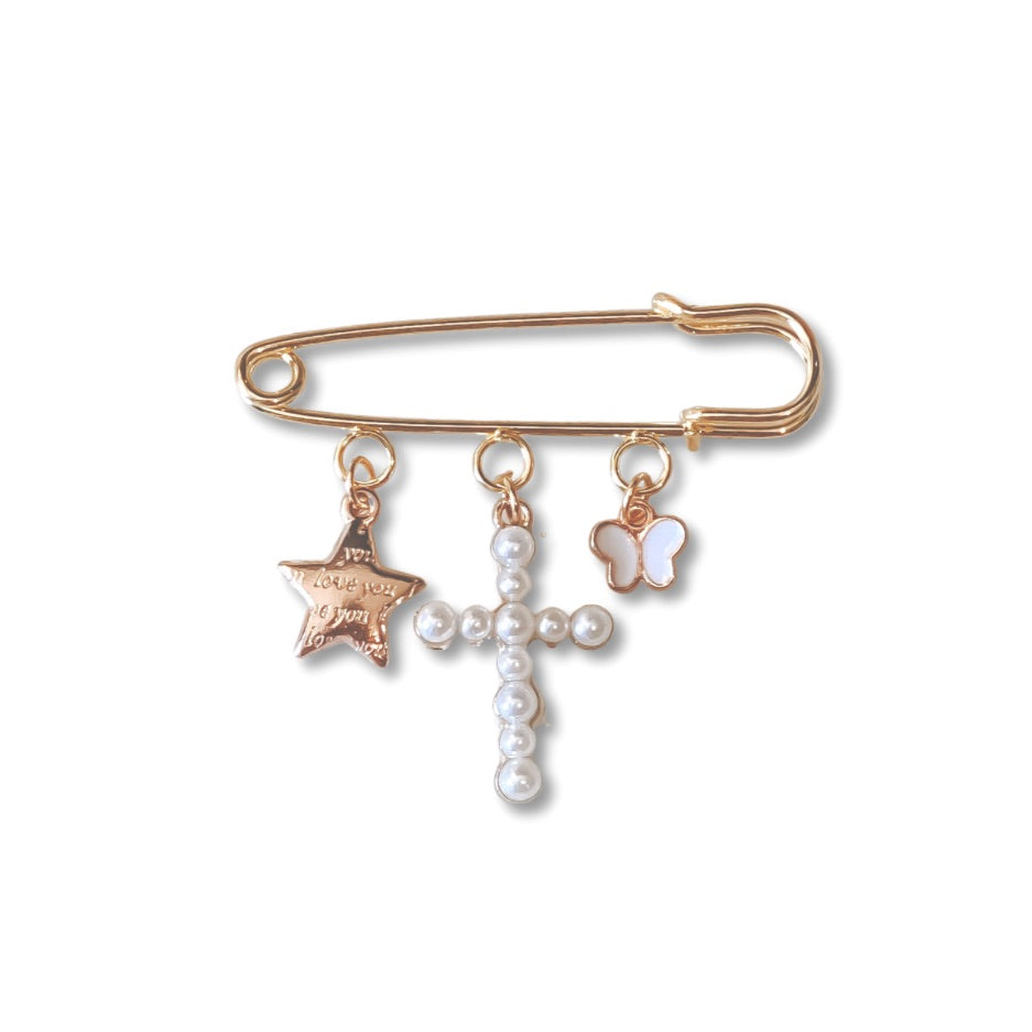 Our keepsake pins make the perfect gift for newborns and parents, christenings and baptisms.