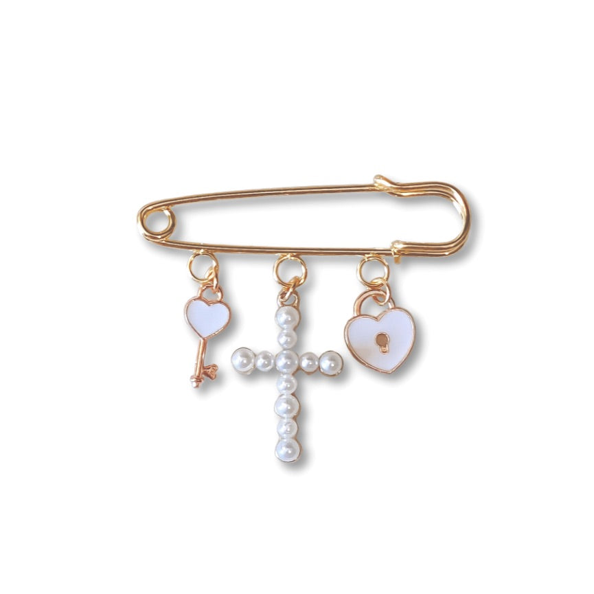 Our keepsake pins make the perfect gift for newborns and parents, christenings and baptisms.
